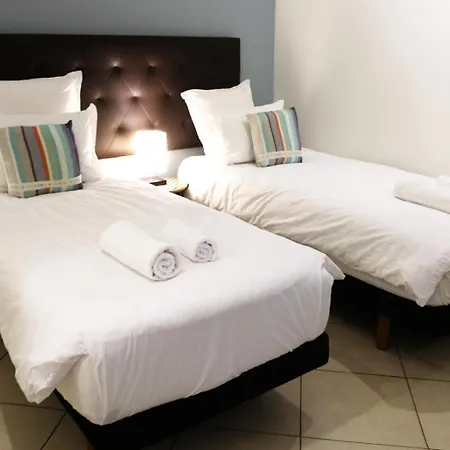 La Marina-center-parking-stationtoparis Apartment *